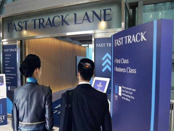 Fast Track Airport Service Vietnam